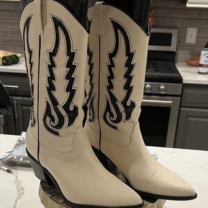 Stylish Cream and Black Western Boots